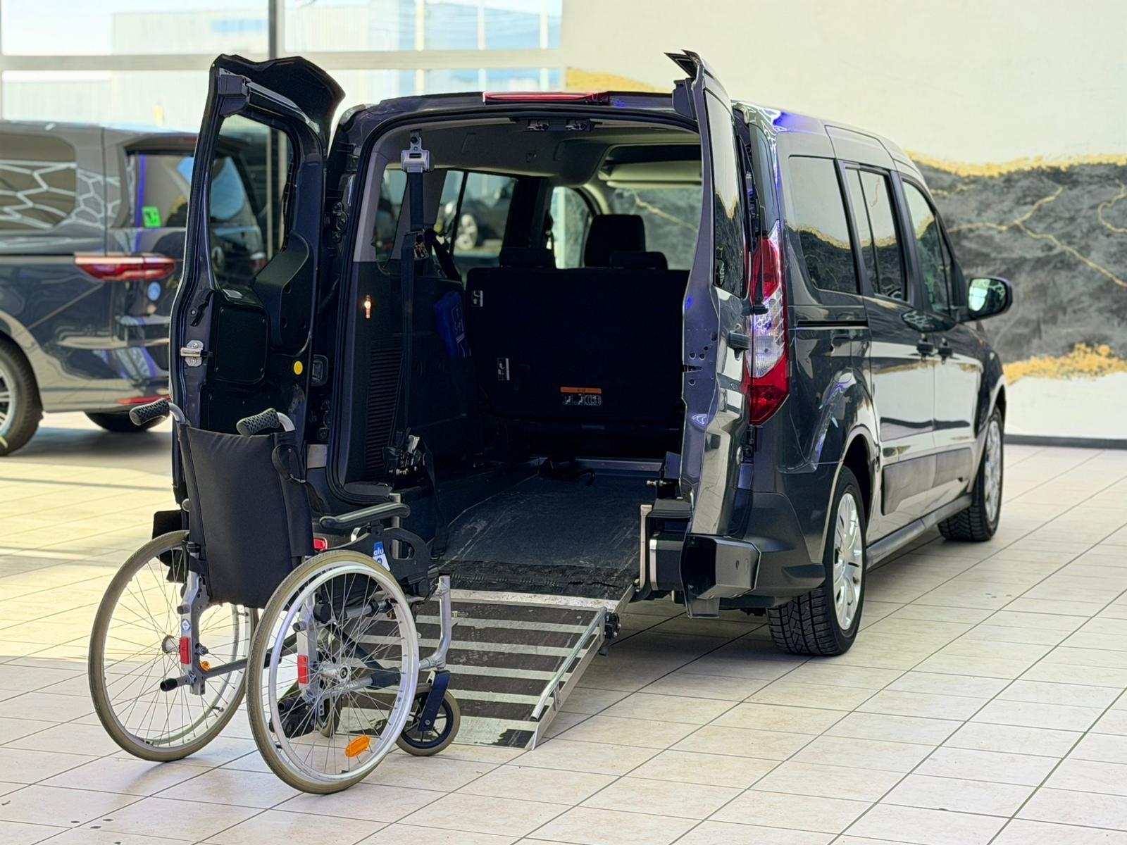 Ford Transit Connect lang Behindertengerecht-Rampe