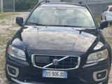 Volvo XC 70 XC70 D5 AWD Summum - Volvo C70 Kombi Gebrauchtwagen