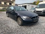 BMW 320 Baureihe 3 Touring 320d Panorama-Dach - BMW 320 aus 2005: Kombi