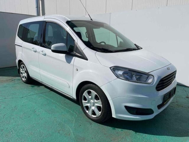 Ford Tourneo Courier FORD TOURNEO COURIER 1.5 DC