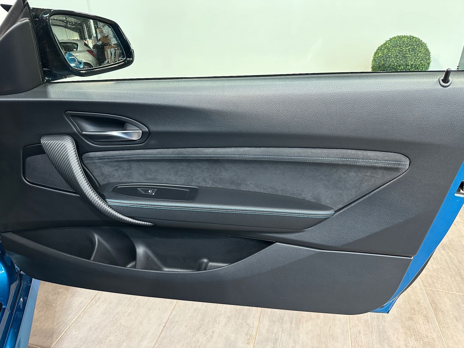 Fahrzeugabbildung BMW M2 F87 LCI DKG+CARPLAY+KAMERA+KEYLESS+HiFi