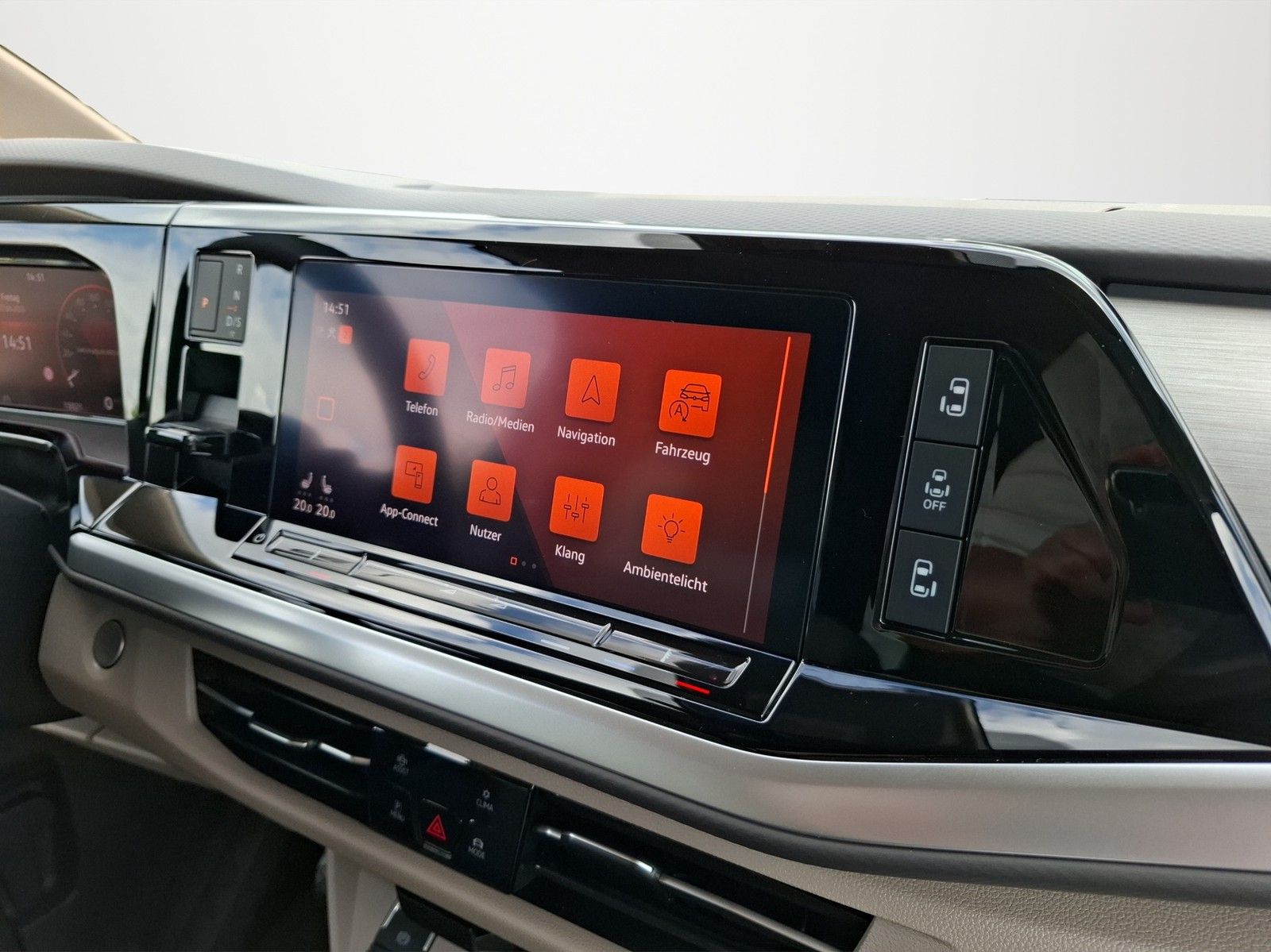 VW T7 Multivan 1.5 TSI Edition DSG / 7-SITZER / LED - Image 13
