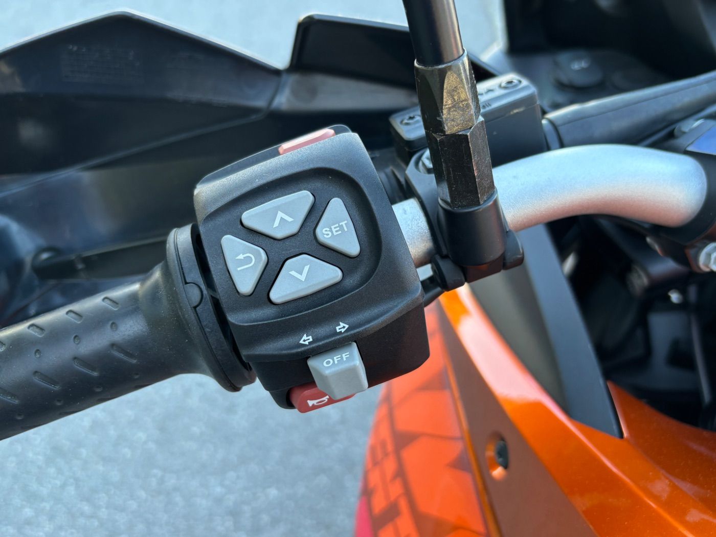 Fahrzeugabbildung KTM 1190 Adventure, Remus Endschalldämpfer