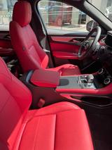 Jaguar F-Pace D200 R-DYNAMIC SE AWD R-DYNAMIC SE - gebrauchte Jaguar F-Pace aus dem Jahr 2022