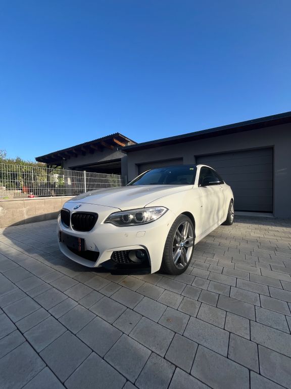 Image of BMW 228