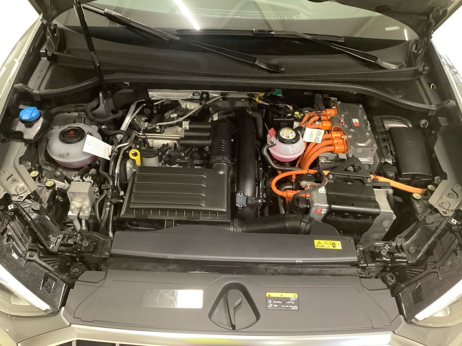 Audi Q3 S line 45 TFSI e S tronic,Kamera,Navi Plus,Vi foto 14