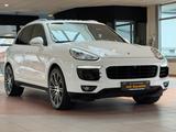 Porsche Cayenne Diesel/360''KAM/SPORT/SCHIEBED/LED/ - Porsche Cayenne mit Diesel-Antrieb: Weiß