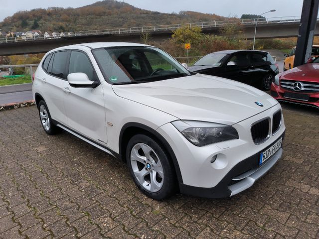 BMW X1 20d 8-fch Alufelgen Sportsitze Bi- Xenon AHK