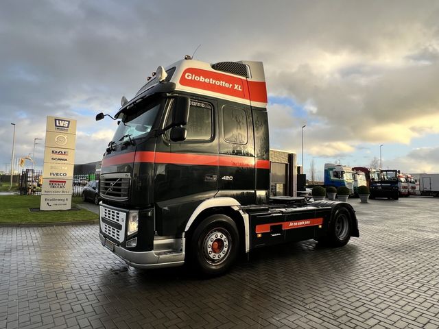 Volvo FH 420 4X2 Globetrotter XL / 2x Fuel Tank