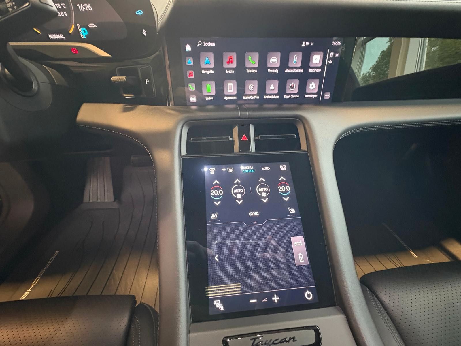 Fahrzeugabbildung Porsche Taycan Sport Turismo/Sportchrono/Bose/Pano/