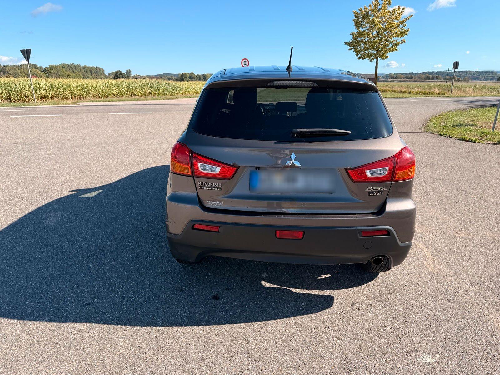 Mitsubishi ASX 2012 — photo 8