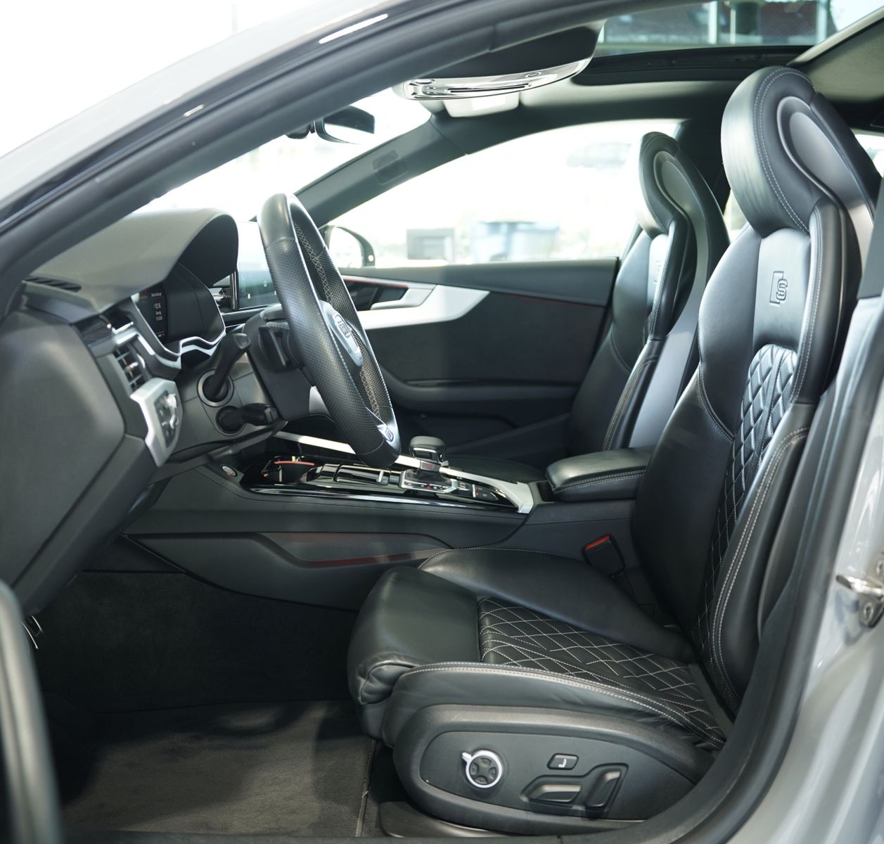 Audi S5