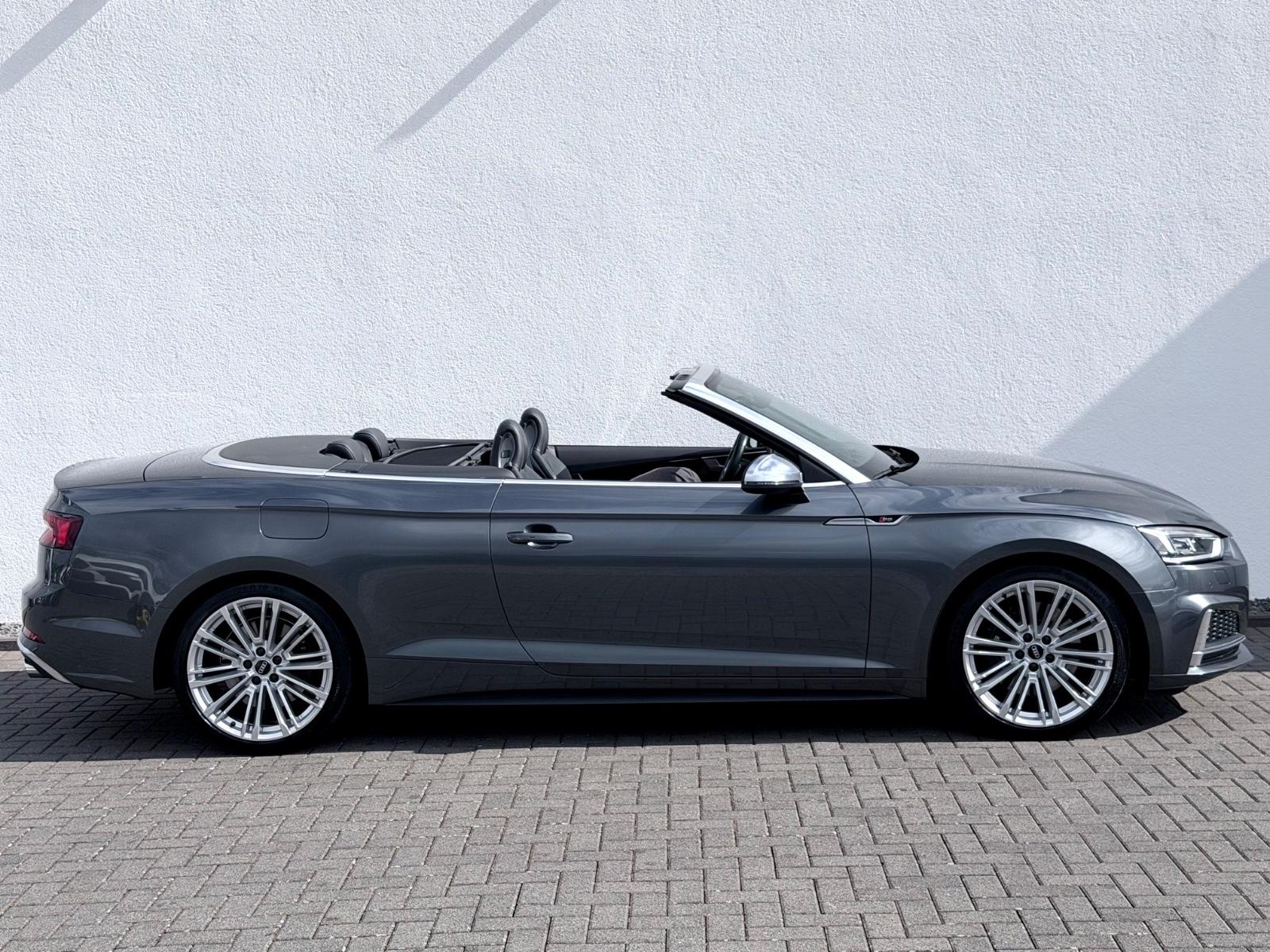Audi S5 Cabriolet 3.0 TFSI quattro /LED/MASSAGE/CAM/
