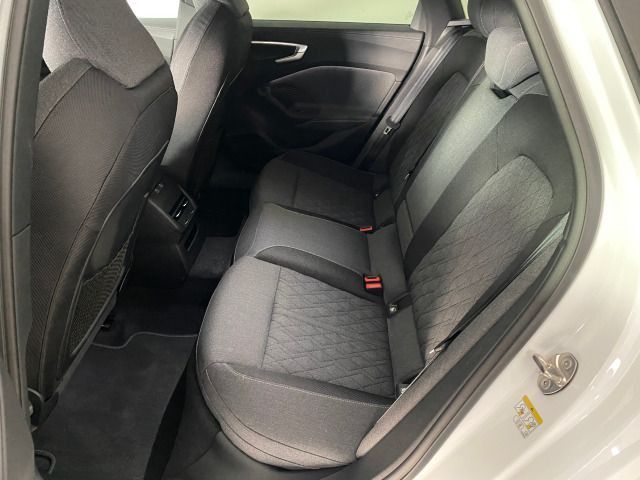 A5 Avant S line 40 TFSI S tronic NAVI+SOUND+SHZ