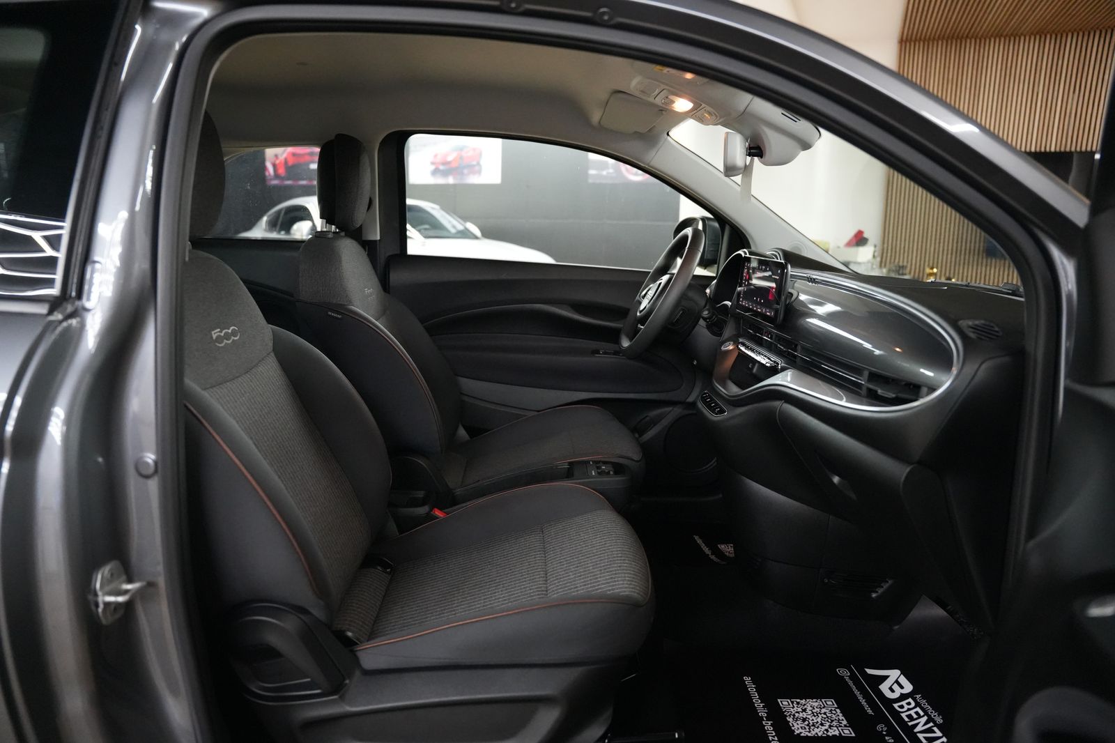 Fahrzeugabbildung Fiat 500 Icon *42 Kwh*Rückfahrkamera*Navigation*Klima