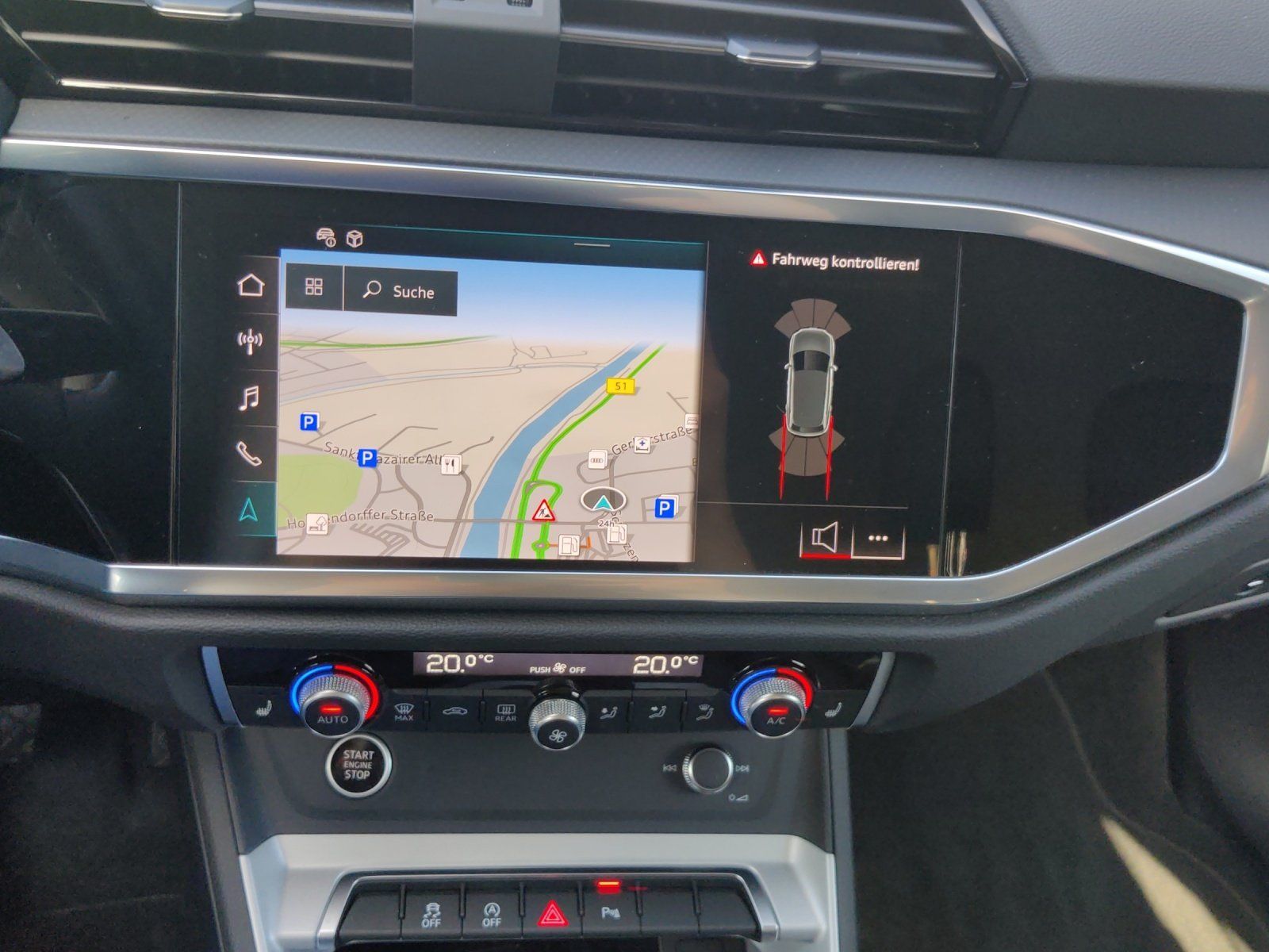 Fahrzeugabbildung Audi Q3 35 1.5 TFSI advanced AHK,LED,Navi,SHZ,ACC,PDC