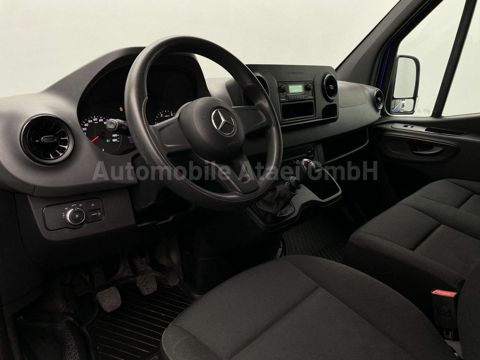 Fahrzeugabbildung Mercedes-Benz Sprinter 211 CDI *TOP ZUSTAND* AHK+1.HAND 6794