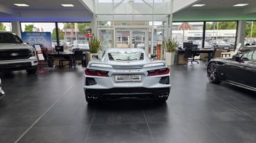 Corvette C8 - 6