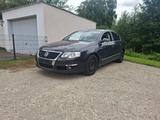 Volkswagen Passat Lim. 2.0 TDI Trendline Euro 5 1 Hand - Volkswagen Passat: 2.5