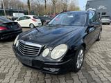 Mercedes-Benz E 320 T CDI Avantgarde*Navi*Xenon*Leder*AHK*SHZ* - gebrauchte Mercedes-Benz E 320 aus dem Jahr 2009