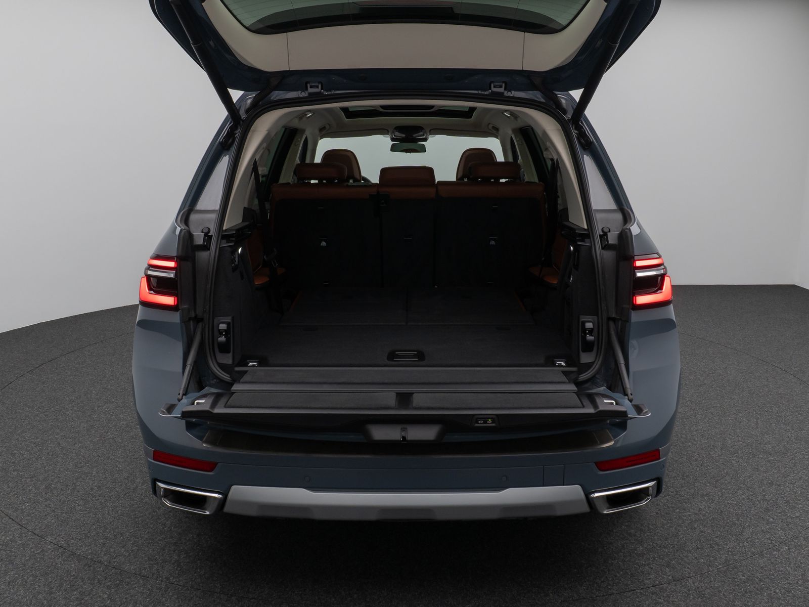 Fahrzeugabbildung BMW X7 xD40d Panorama 360°HUD DAB H/K Massage SoftCl