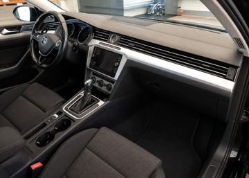 Volkswagen Passat Variant - 3