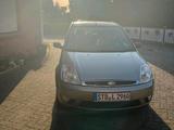 Ford Fiesta Ghia - Ford Fiesta aus 2002: Ghia