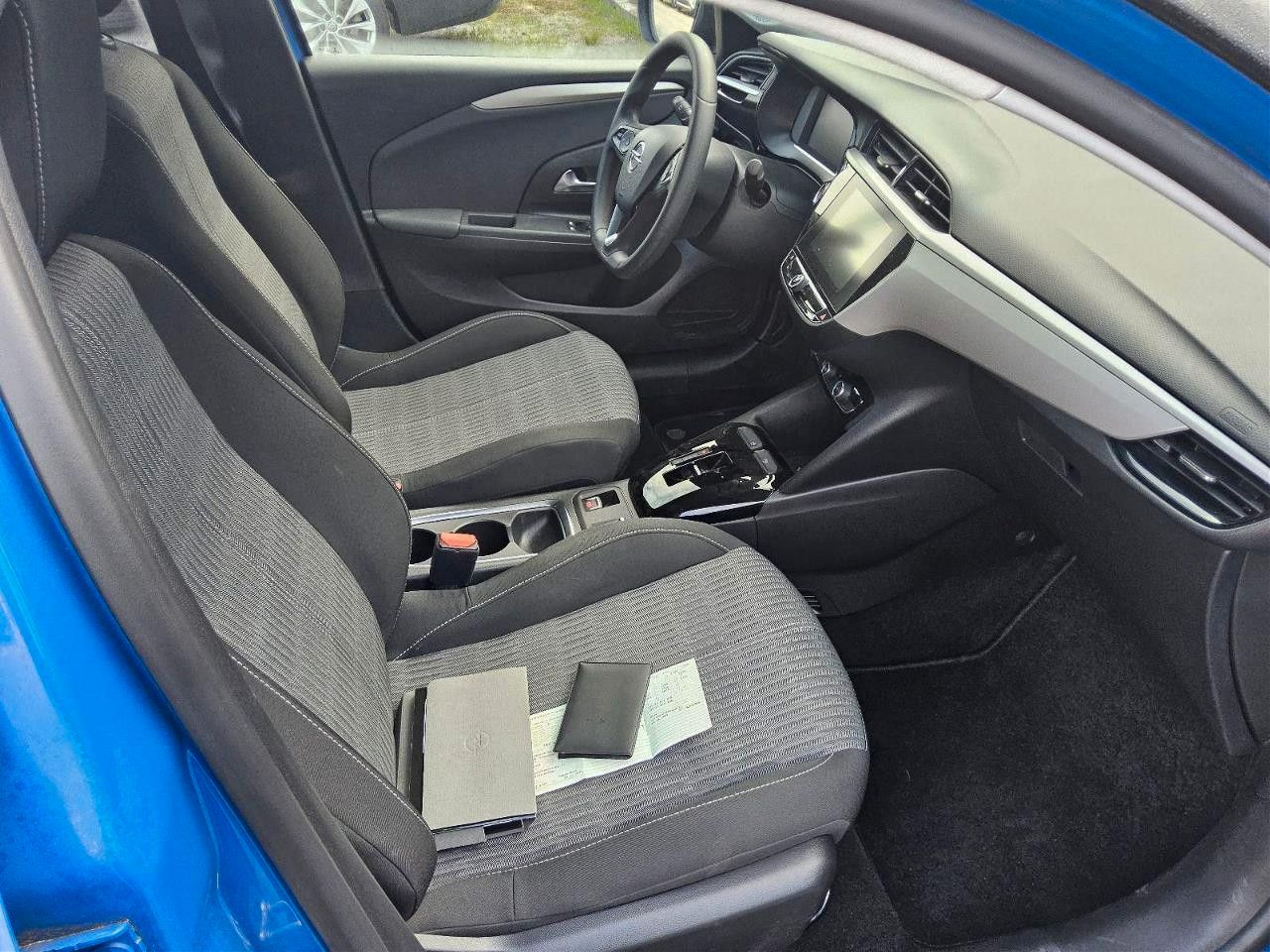 Fahrzeugabbildung Opel Corsa-e F EDITION 7KW NAVI/VIRT/TEMP/DAB/WÄRMEP.