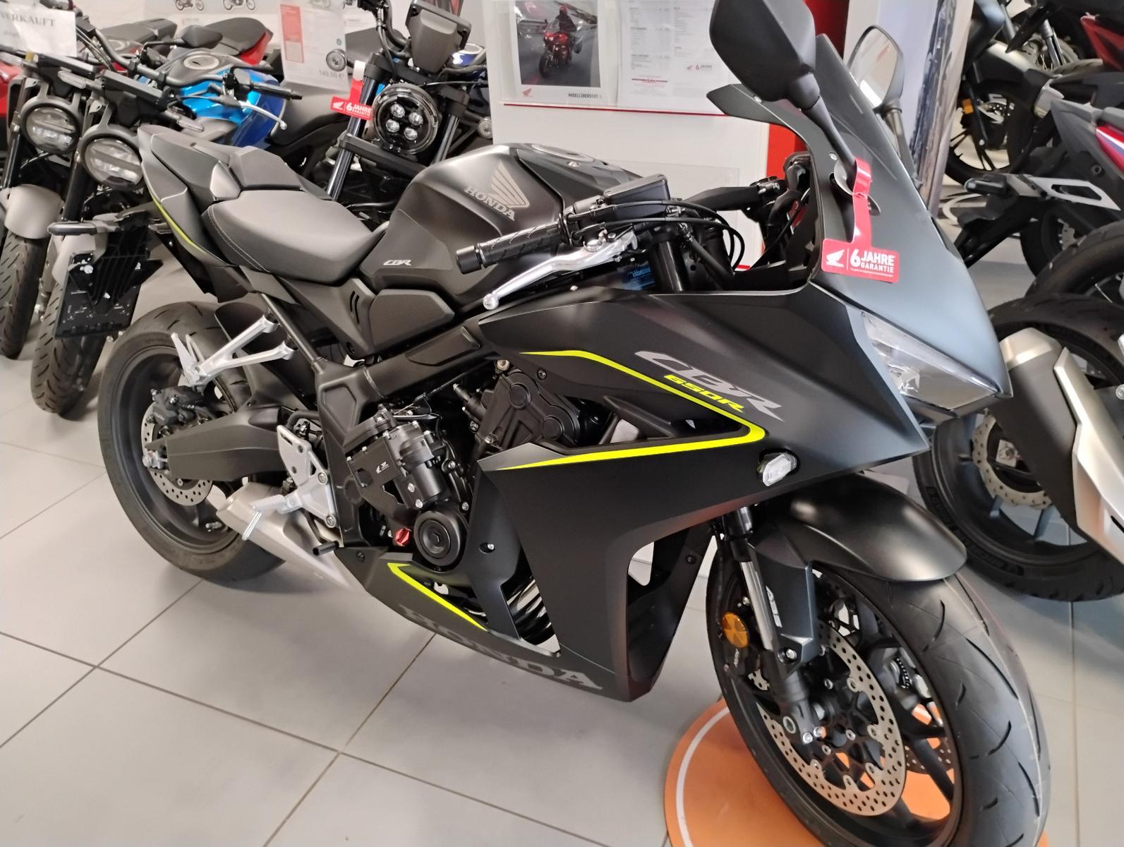 Honda CBR 650 R  E-Clutch u.Sportpaket MY26