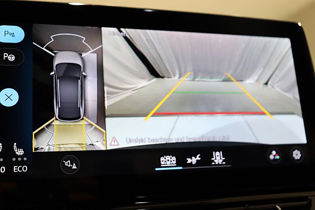 ID.4 Pro PANO AHK EasyOpen DCC TravelAssist Kame