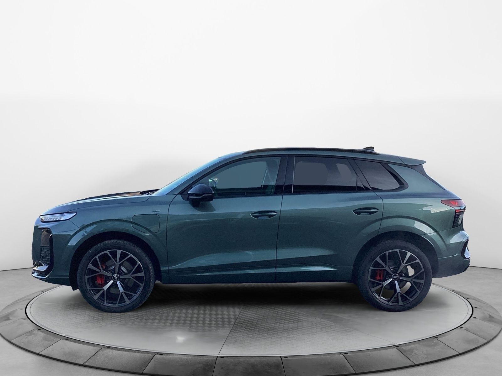 Audi Q3 SUV 200 KW TFSI e-hybrid S-Tronic S-Line foto 2