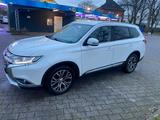 Mitsubishi Outlander  7s 2.2 Di-D 4WD Auto... - Mitsubishi Outlander Gebrauchtwagen in Dortmund
