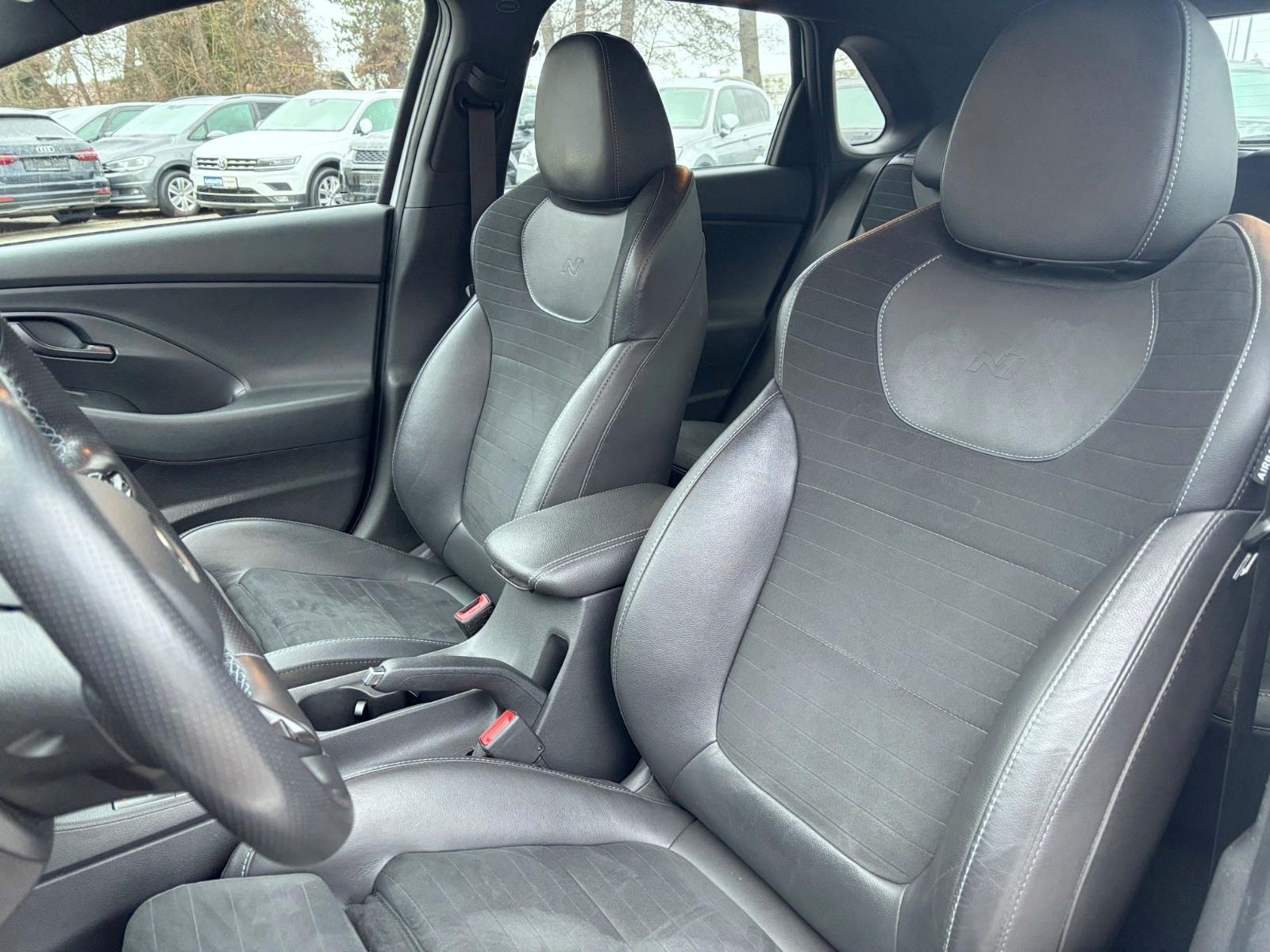 Hyundai i30 N Performance*Pano*e.Sitze*LED*CAM*WinterP.*
