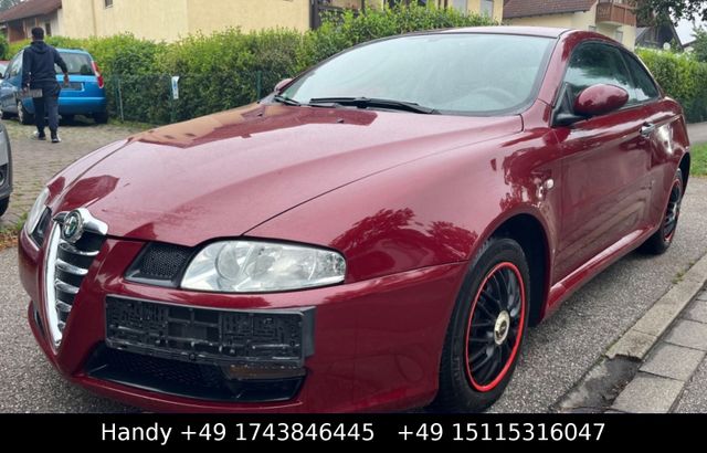 Alfa Romeo GT 2.0 16V JTS Progression//PDC/TÜV AU 11.2025