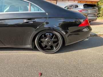 2004 Mercedes-BENZ CLS — фото 9