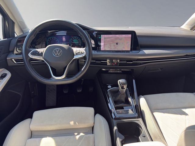 Golf VIII Variant 1.5TSI Style AHK