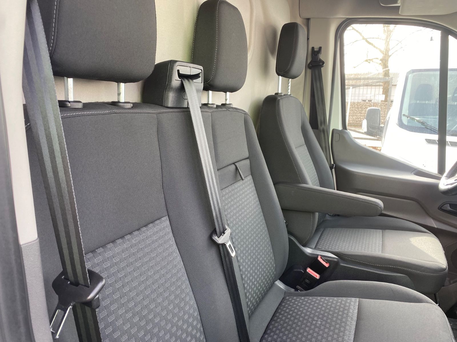 Fahrzeugabbildung Ford Transit Kasten 350 L4 H3Trend,1Hd,Garantie