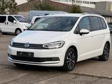 Volkswagen Touran 2.0 TDI Facelift United TotWinkel TÜV Neu - Volkswagen Touran: Facelift