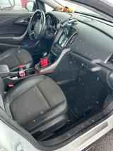 Opel Astra J zu verkaufen - Opel Astra: Verkaufen