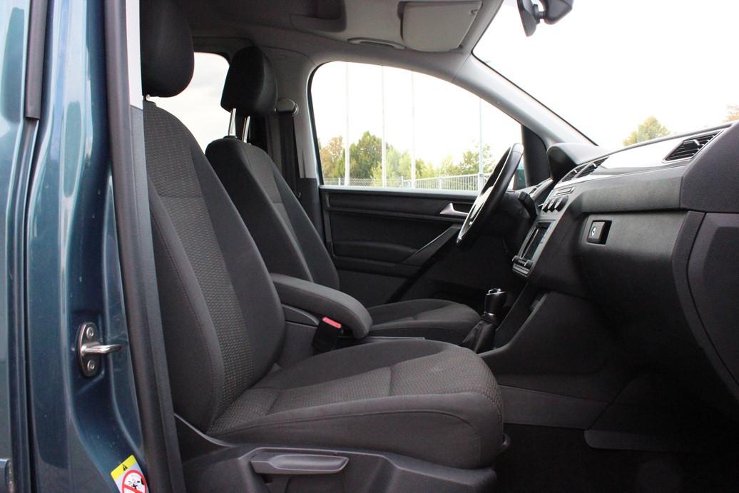 Volkswagen Caddy Maxi 1,4  7 Sitze AHK