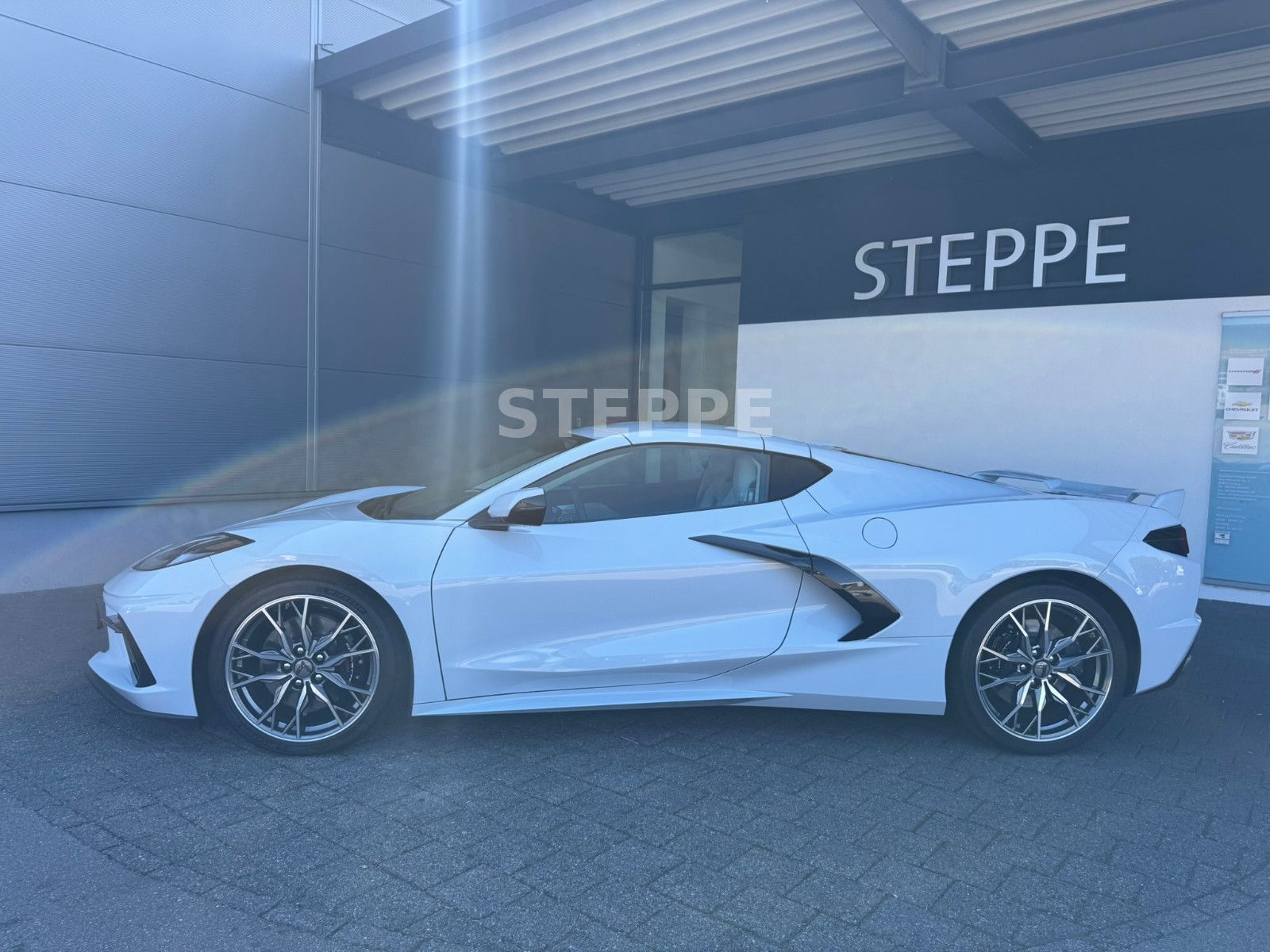 Corvette C8 Stingray Coupe 6,2V8 3LT Europamod. Frontlift