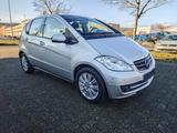 Mercedes-Benz A 160 BlueEFFICIENCY, Navi, Bluetooth, usw. - Mercedes-Benz A 160: Blueefficiency