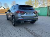 Mercedes-Benz GLA 200 PROGRESSIVE ADV. PLUS+NIGHT+AHK+360+AMBI - Mercedes-Benz GLA 200: Automatik