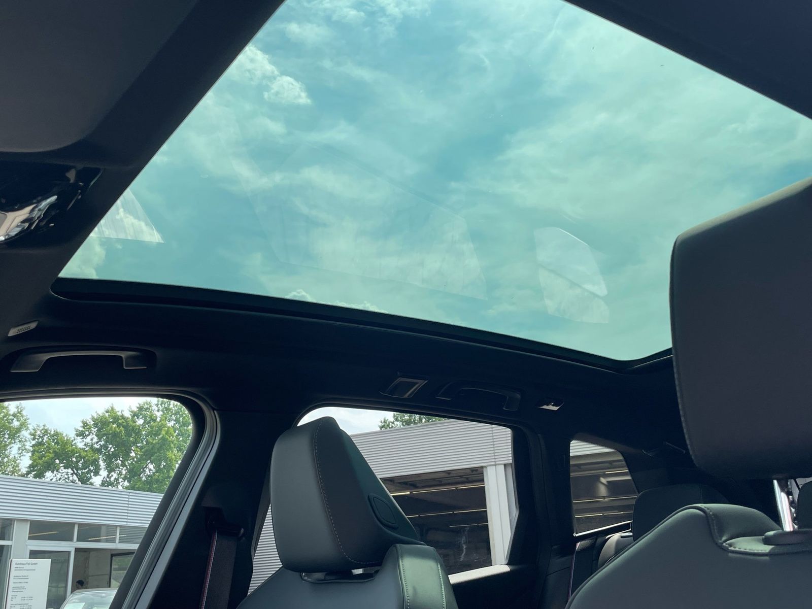 BMW X3 M50 HK HiFi DAB LED Pano.Dach RFK Komfortzg. foto 13