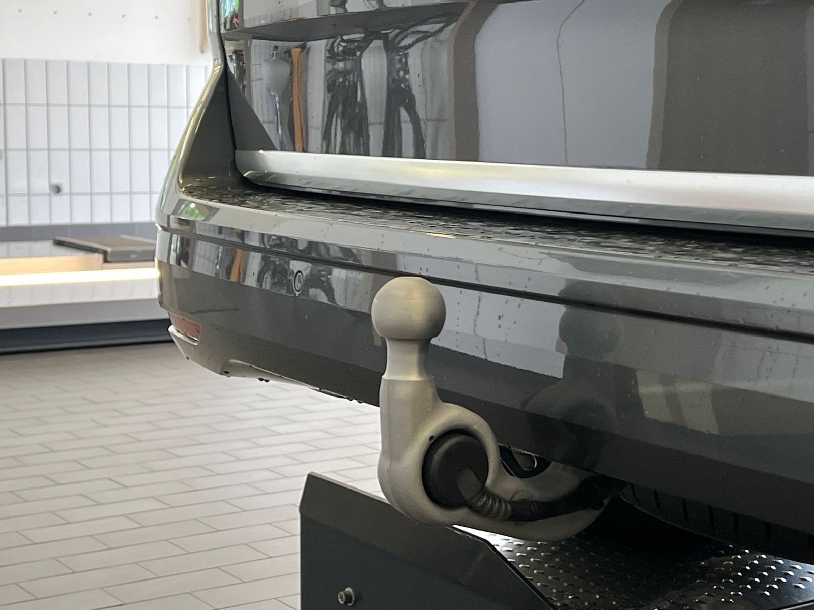 Fahrzeugabbildung Volkswagen Multivan T7 Style 2.0 TDI DSG *AHK, IQ.Light, Pa