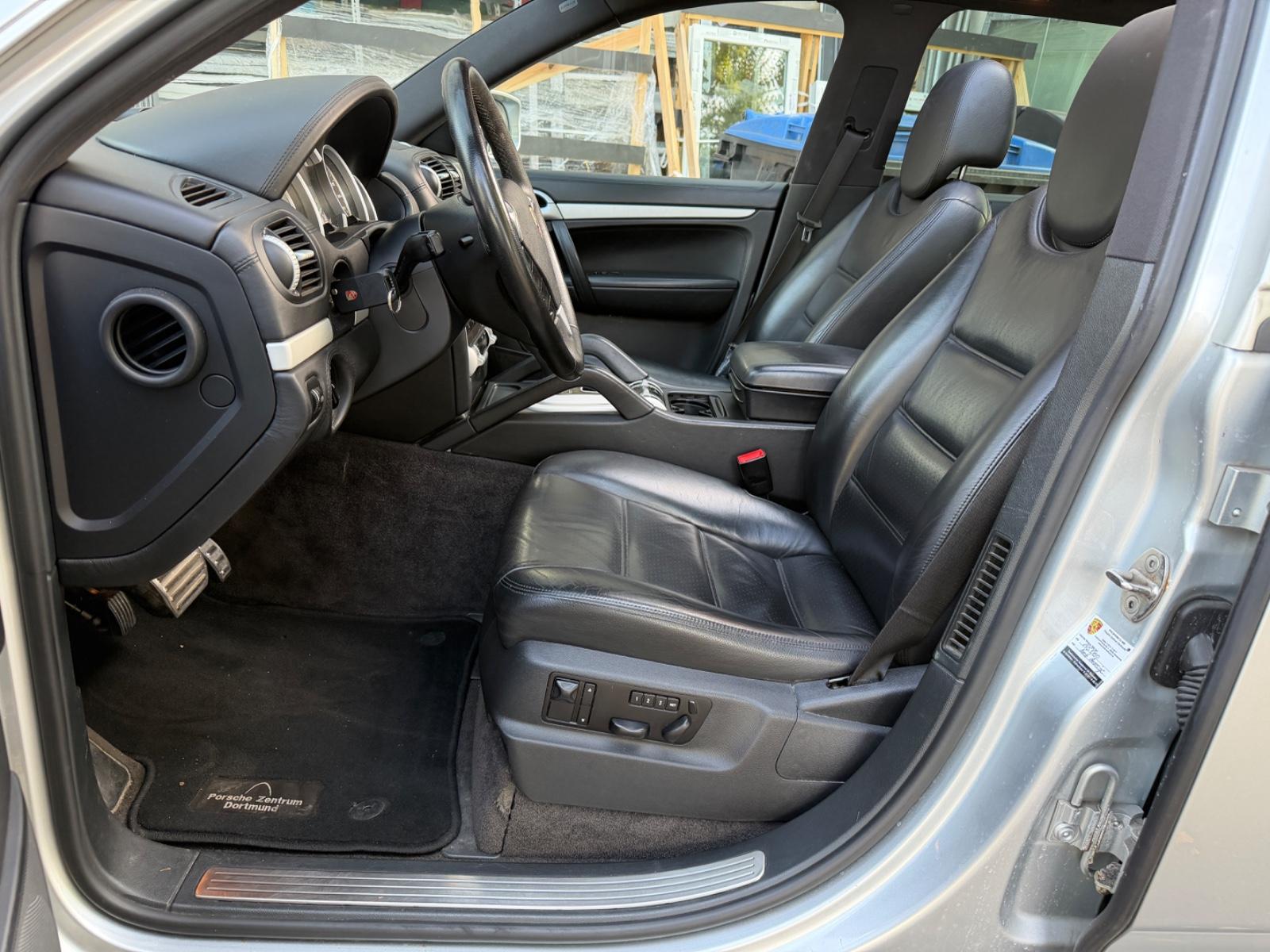 Porsche Cayenne S 4.8 V8 | 385 ch | BVA | Toit panoramique | GPS | Son Bose | Xénon | Sièges chauffants