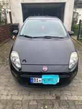 Fiat Punto Evo 2.Hand Getriebe neu TÜV 12/2026  - Fiat Punto Evo aus 2013