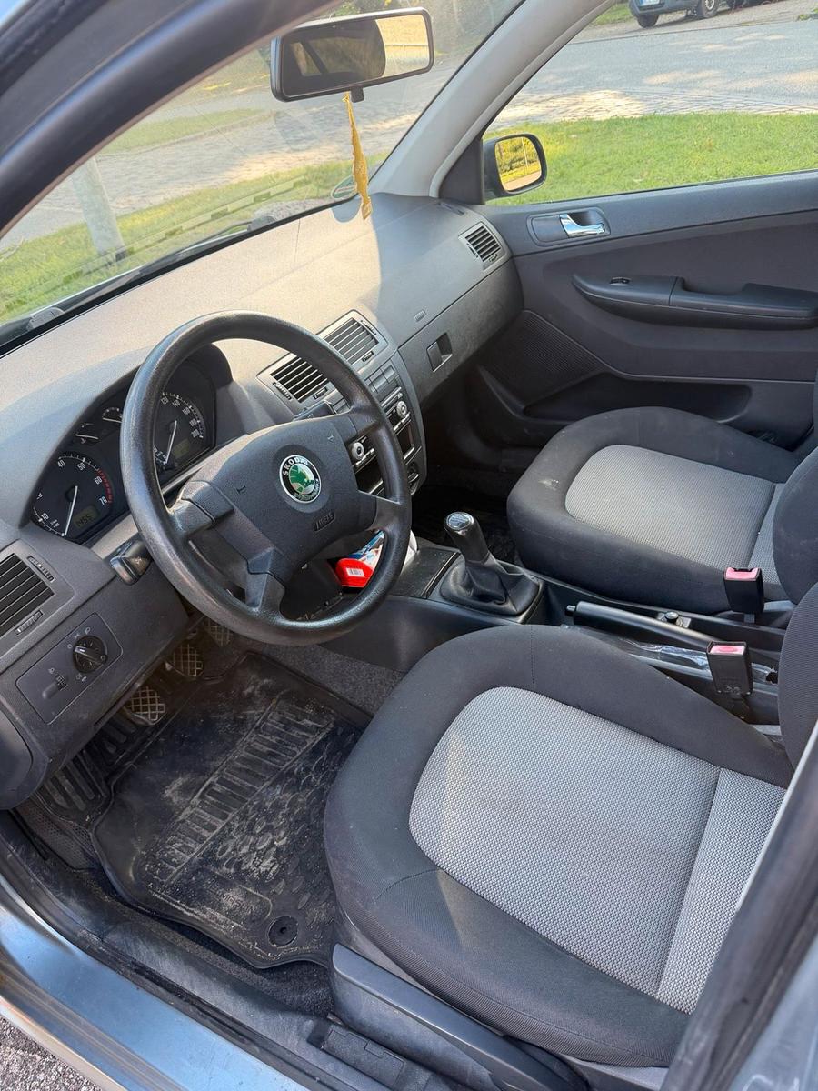 Skoda Fabia 2005 — photo 8