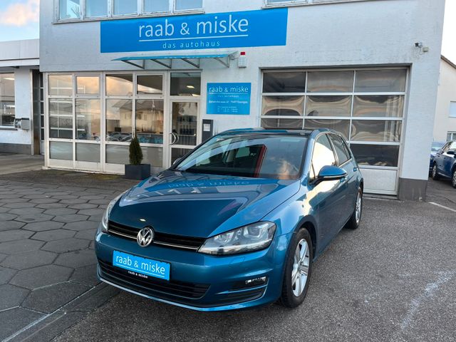 Volkswagen Golf VII Lim. *Xenon/SHZ/Bluetooth/PDC*