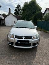 Suzuki SX4 1.5 2WD Classic Streetline Classic - Suzuki SX4: Streetline